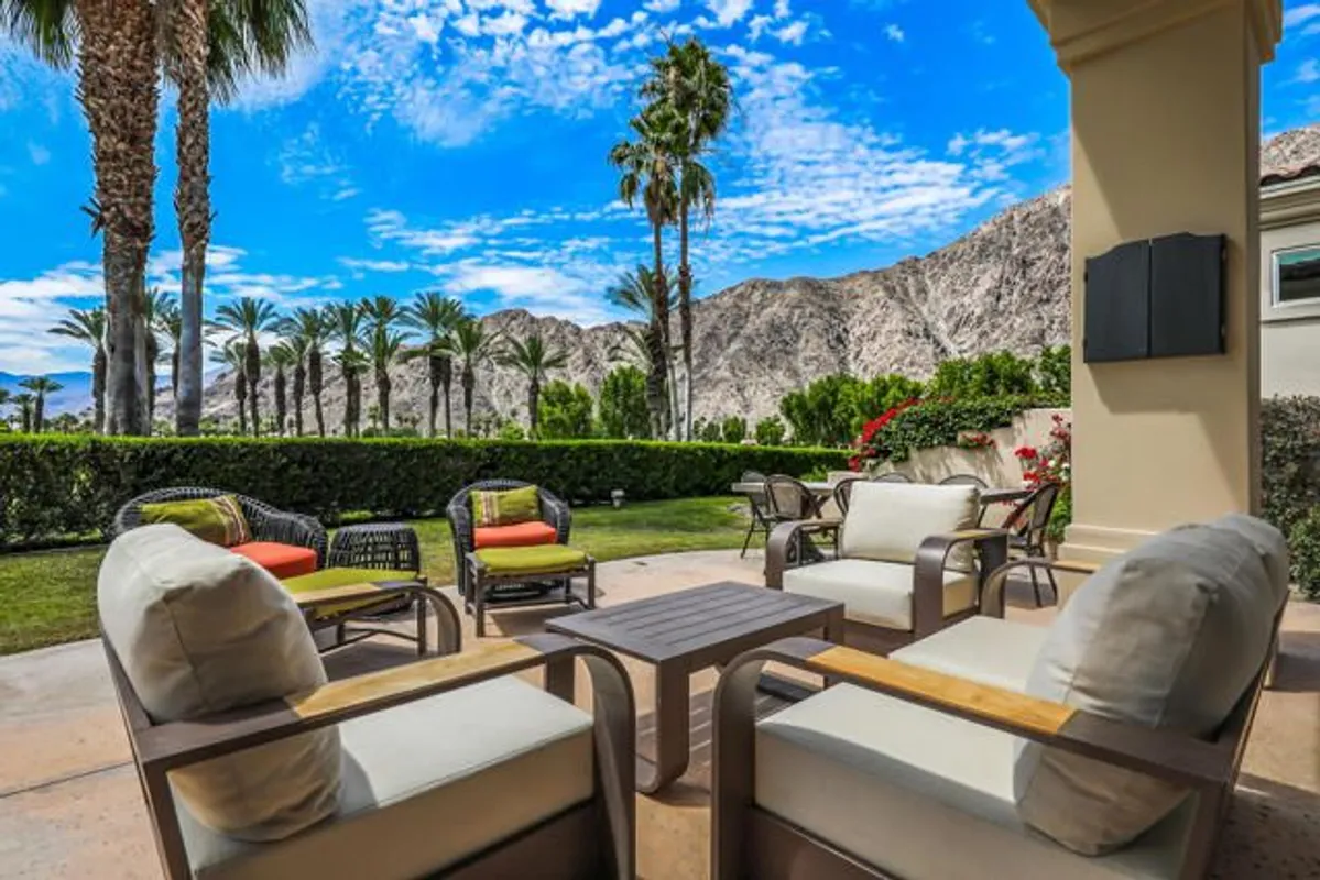 Property Slideshow image 1 of 39 | 54048 riviera, La Quinta, CA, 92253