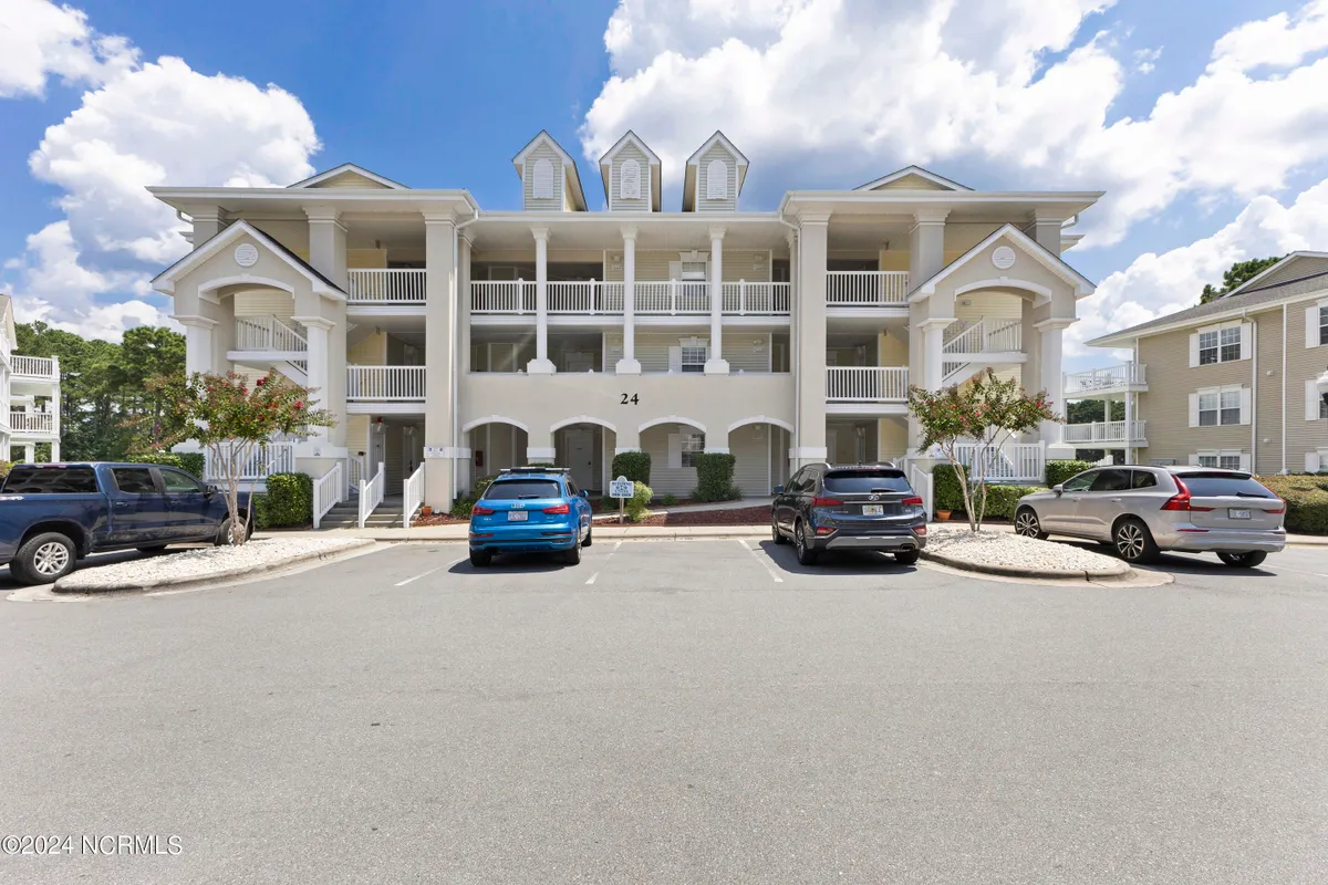 Property Slideshow image 1 of 32 | 1215 n middleton dr 2406, Calabash, NC, 28467