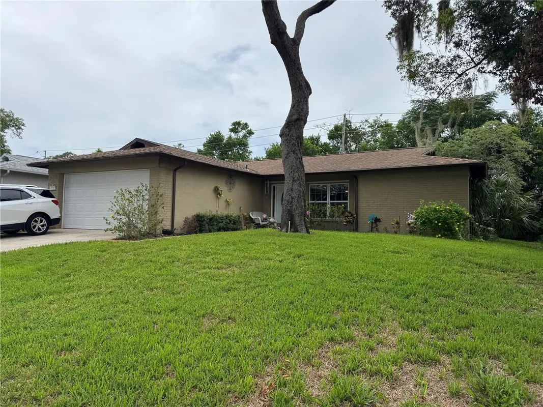 Property Slideshow image 1 of 19 | 10707 salamanca dr, Port Richey, FL, 34668