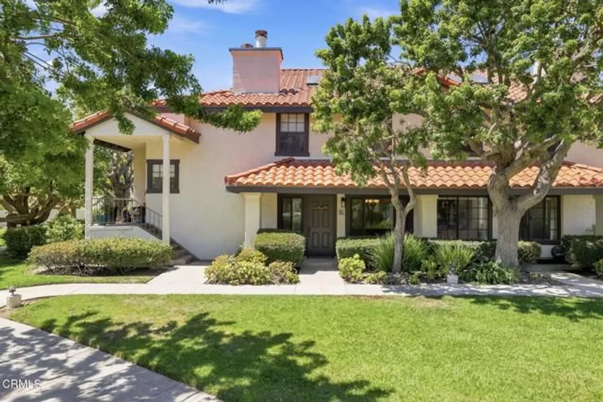 Property Slideshow image 1 of 66 | 2253 martinique ln, Oxnard, CA, 93035