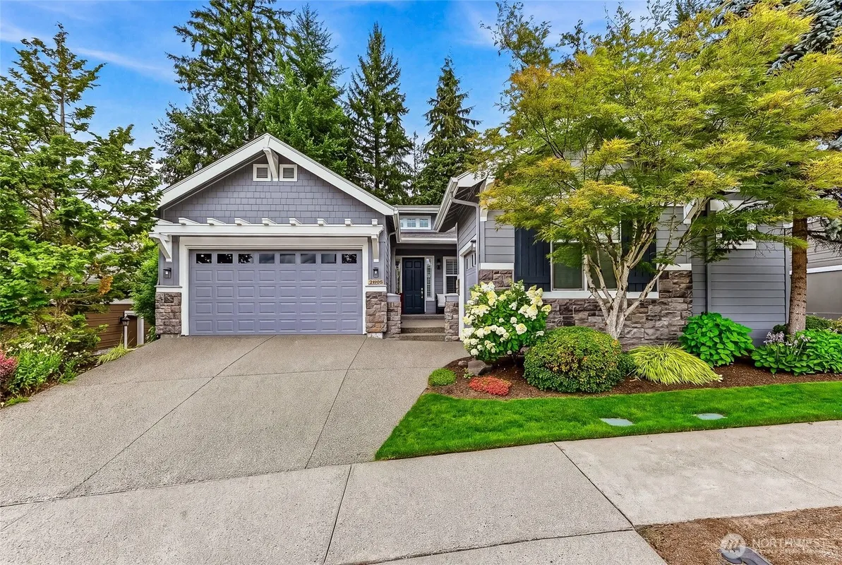 Property Slideshow image 1 of 32 | 23158 ne devon way, Redmond, WA, 98053