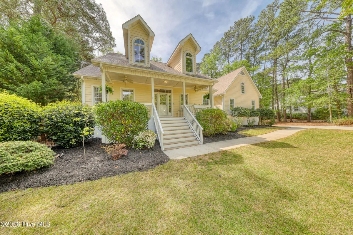 Property Slideshow image 1 of 87 | 3543 beaver creek dr, Southport, NC, 28461