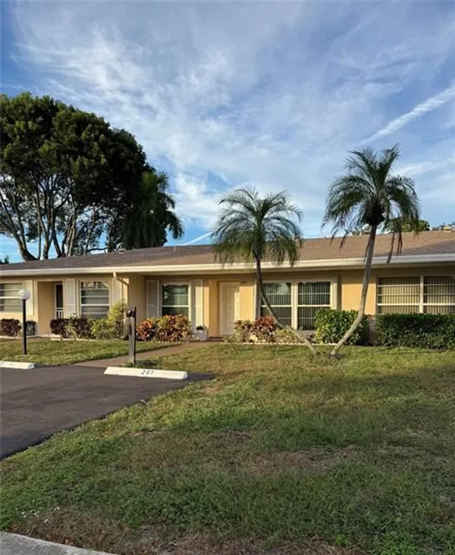 Property Slideshow image 1 of 16 | 8891 bella vista dr # 291, Boca Raton, FL, 33433