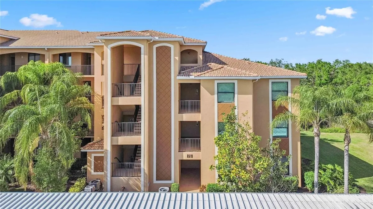 Property Slideshow image 1 of 27 | 6519 grand estuary trl unit 207, Bradenton, FL, 34212