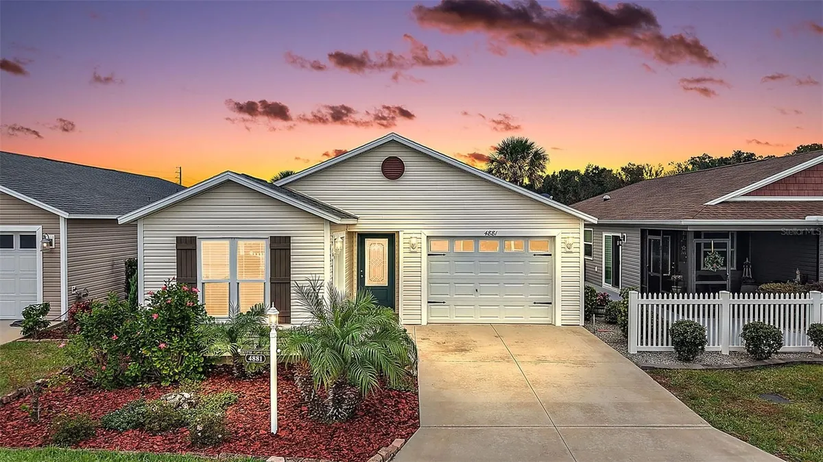 Property Slideshow image 1 of 53 | 4881 john cramer cir, The Villages, FL, 32163