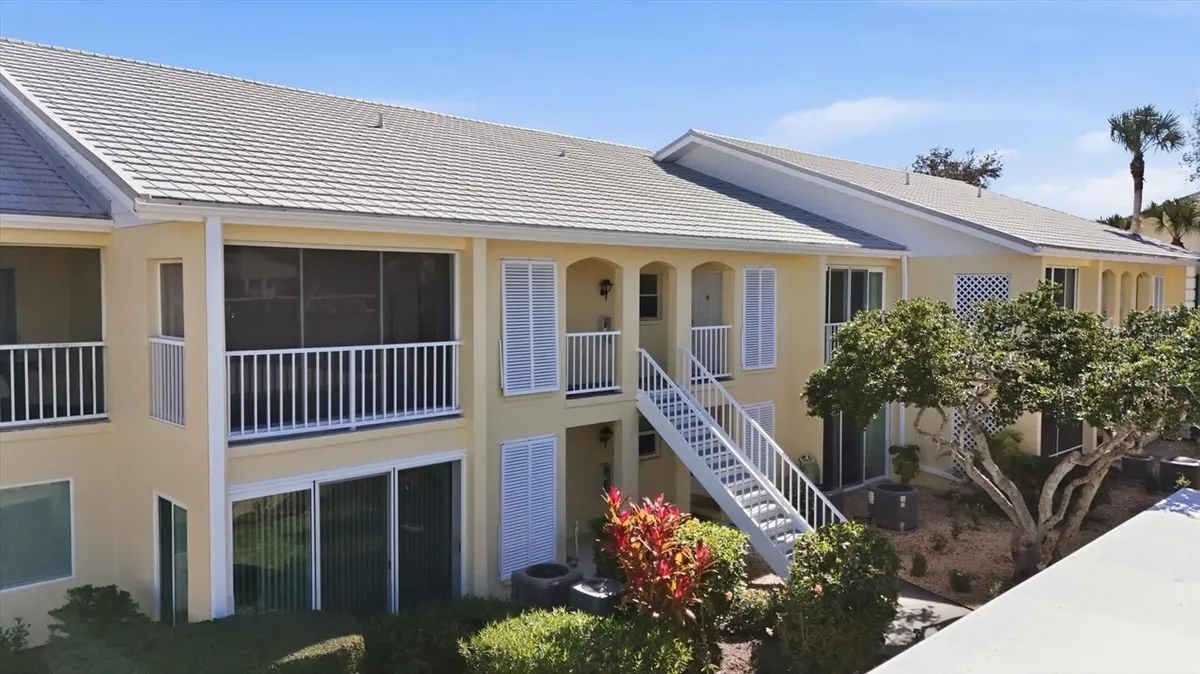 Property Slideshow image 1 of 61 | 414 cerromar cir 249, Venice, FL, 34293