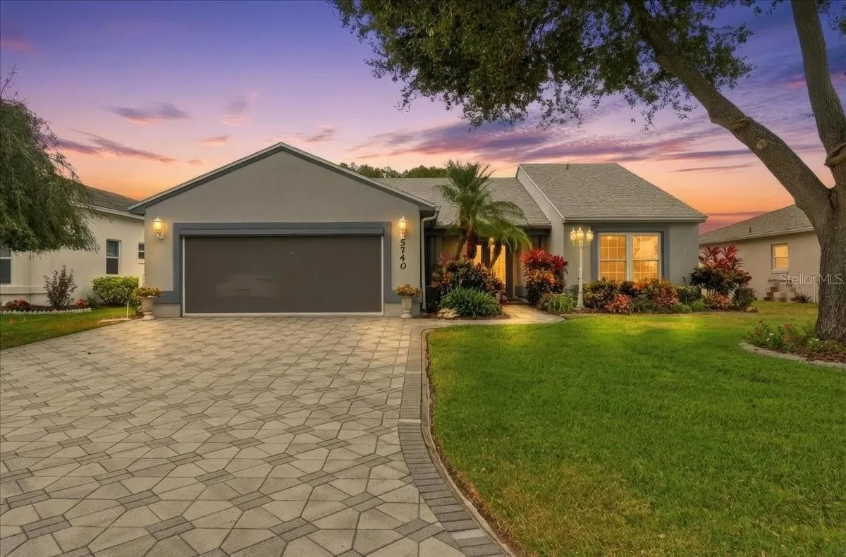 Property Slideshow image 1 of 42 | 5740 sandpipers dr, Lakeland, FL, 33809