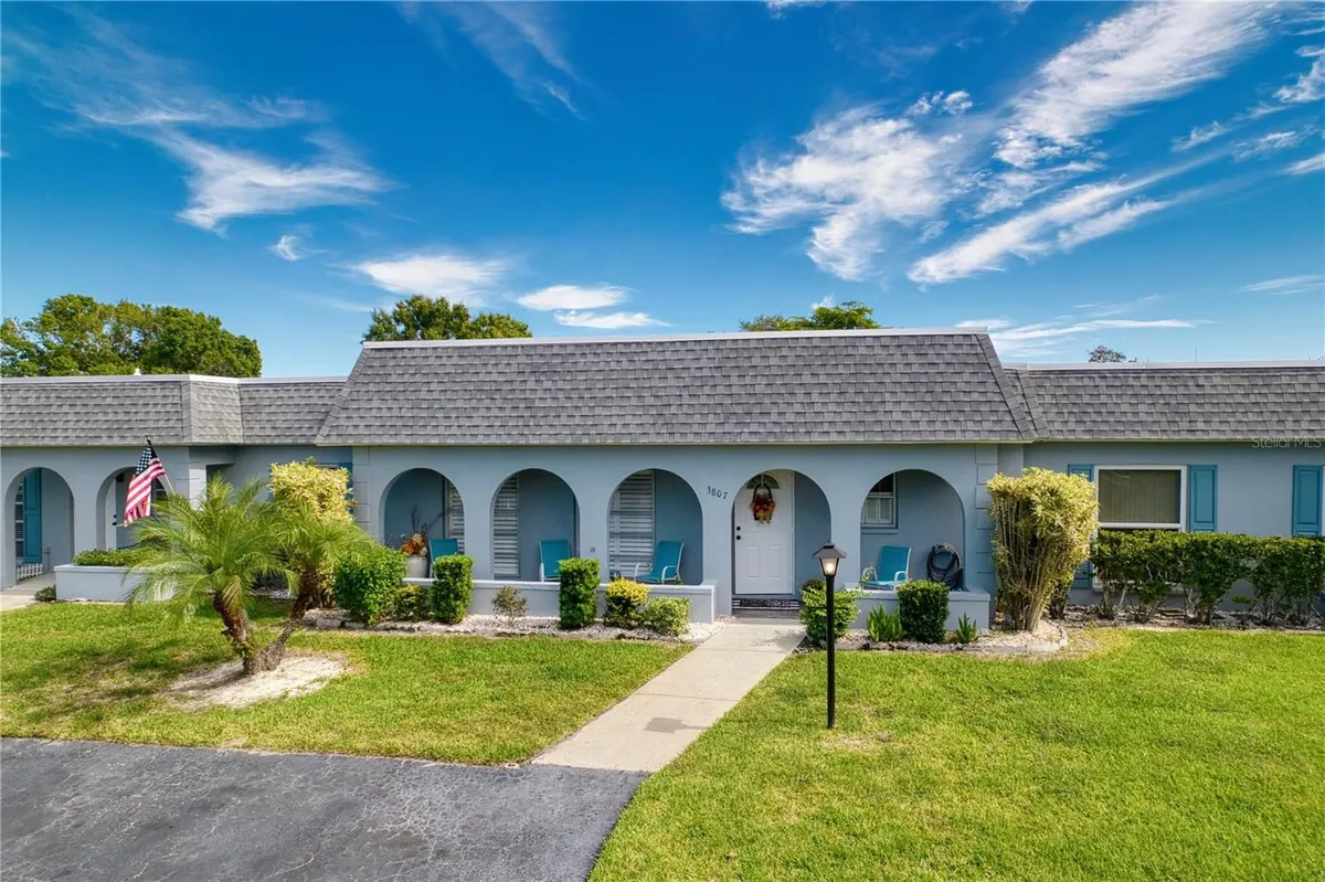 Property Slideshow image 1 of 21 | 3807 41st street ct, Bradenton, FL, 34205
