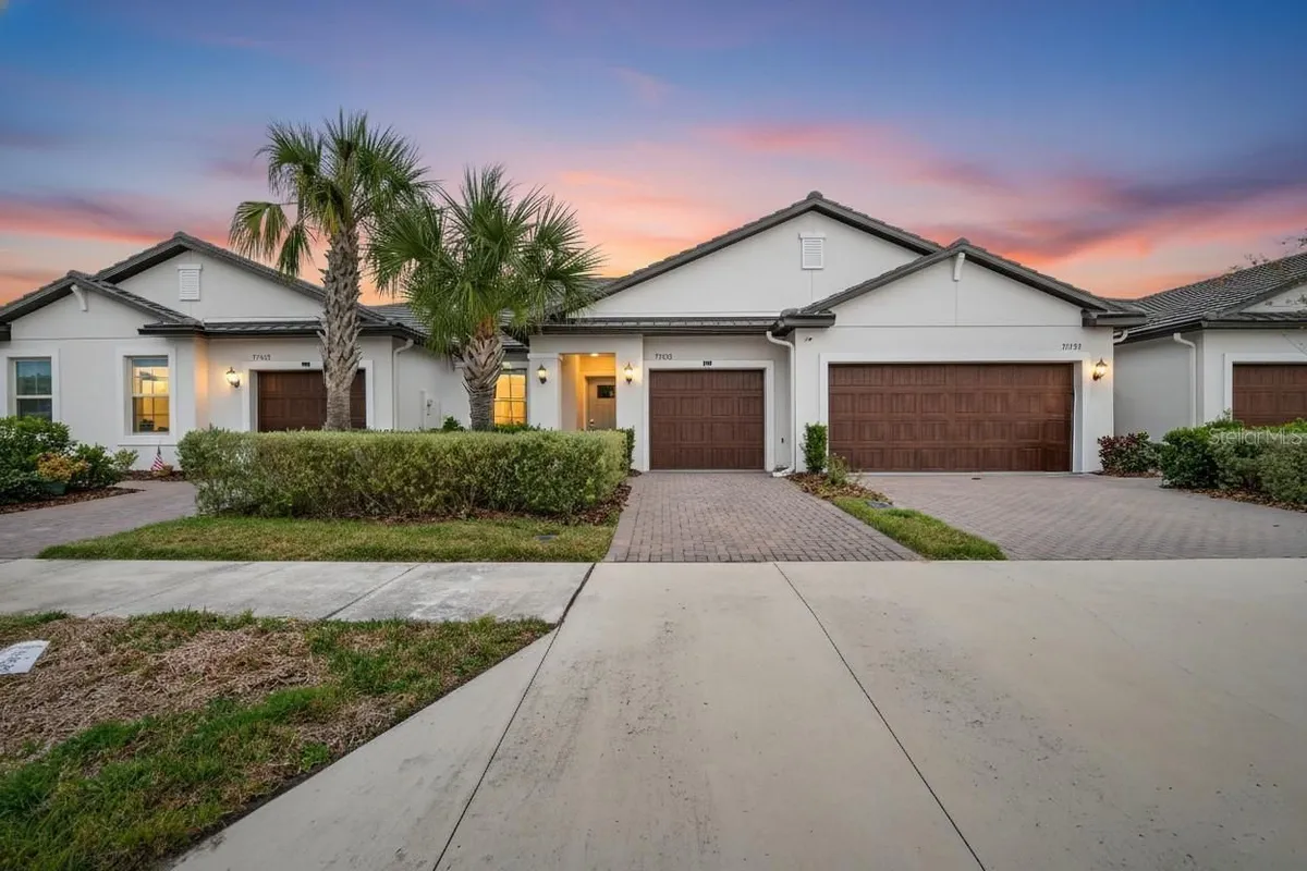 Property Slideshow image 1 of 59 | 31451 moniker mast ln, San Antonio, FL, 33576