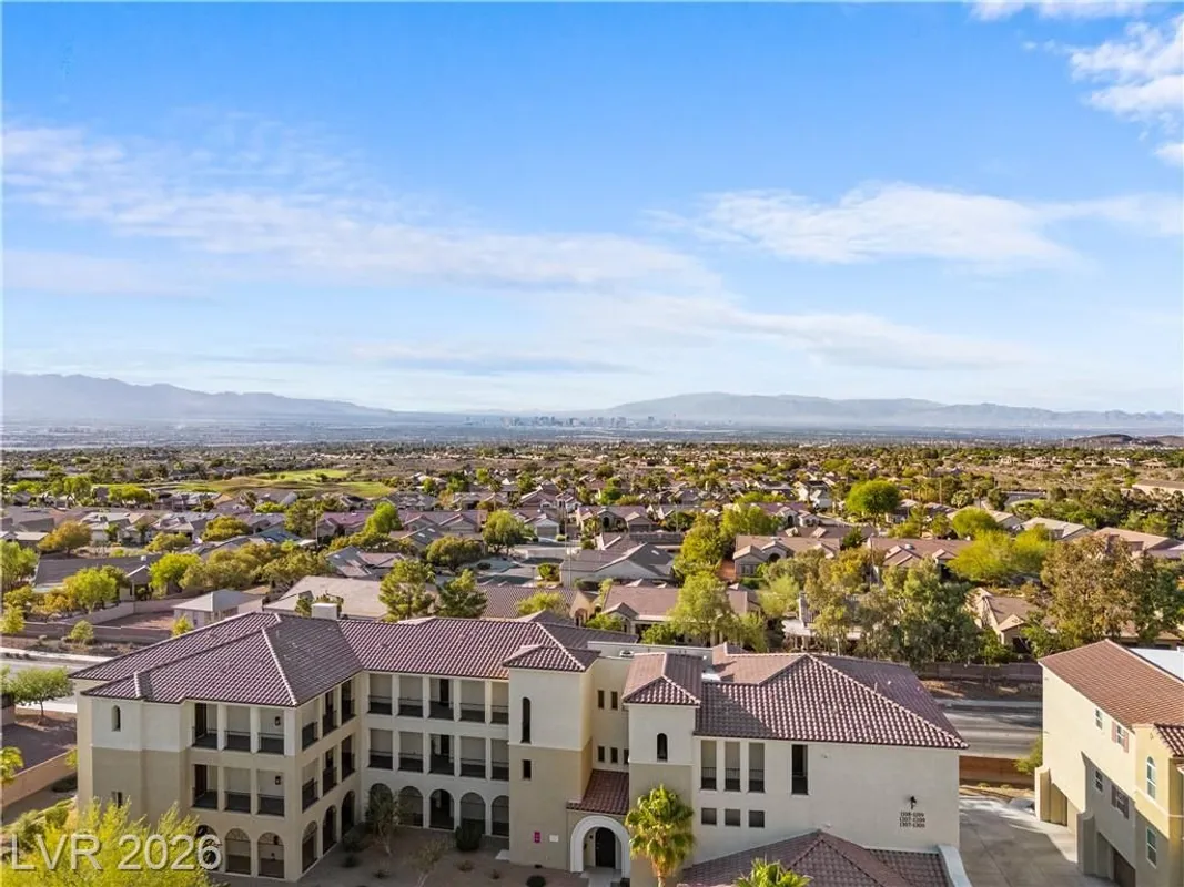 Property Slideshow image 1 of 99 | 2555 hampton rd 3309, Henderson, NV, 89052