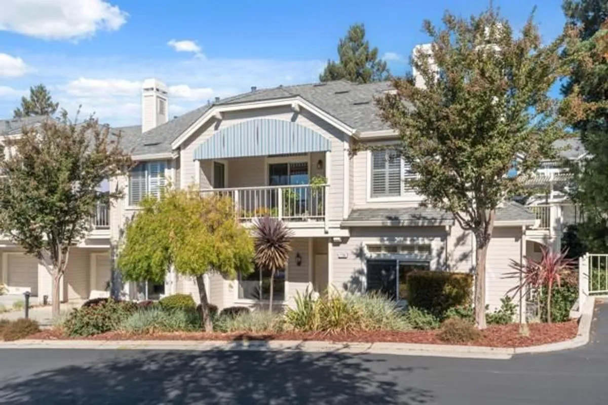 Property Slideshow image 1 of 49 | 7704 galloway dr, San Jose, CA, 95135