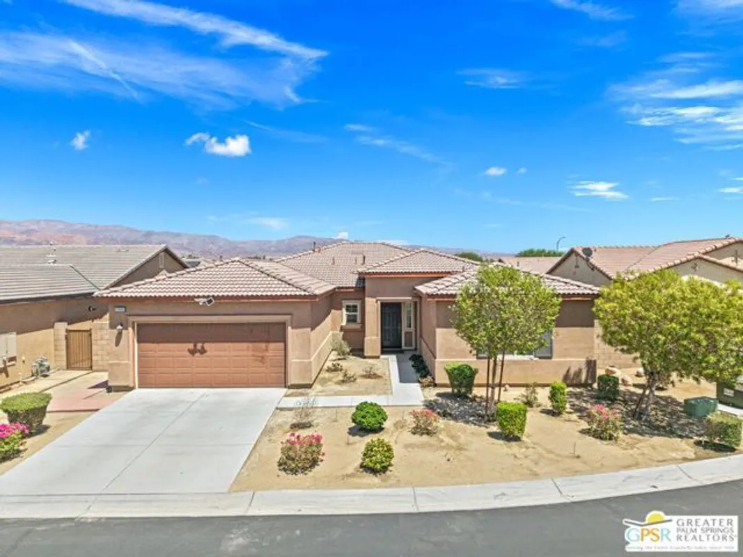 Property Slideshow image 1 of 31 | 42696 saragoza ct, Indio, CA, 92203