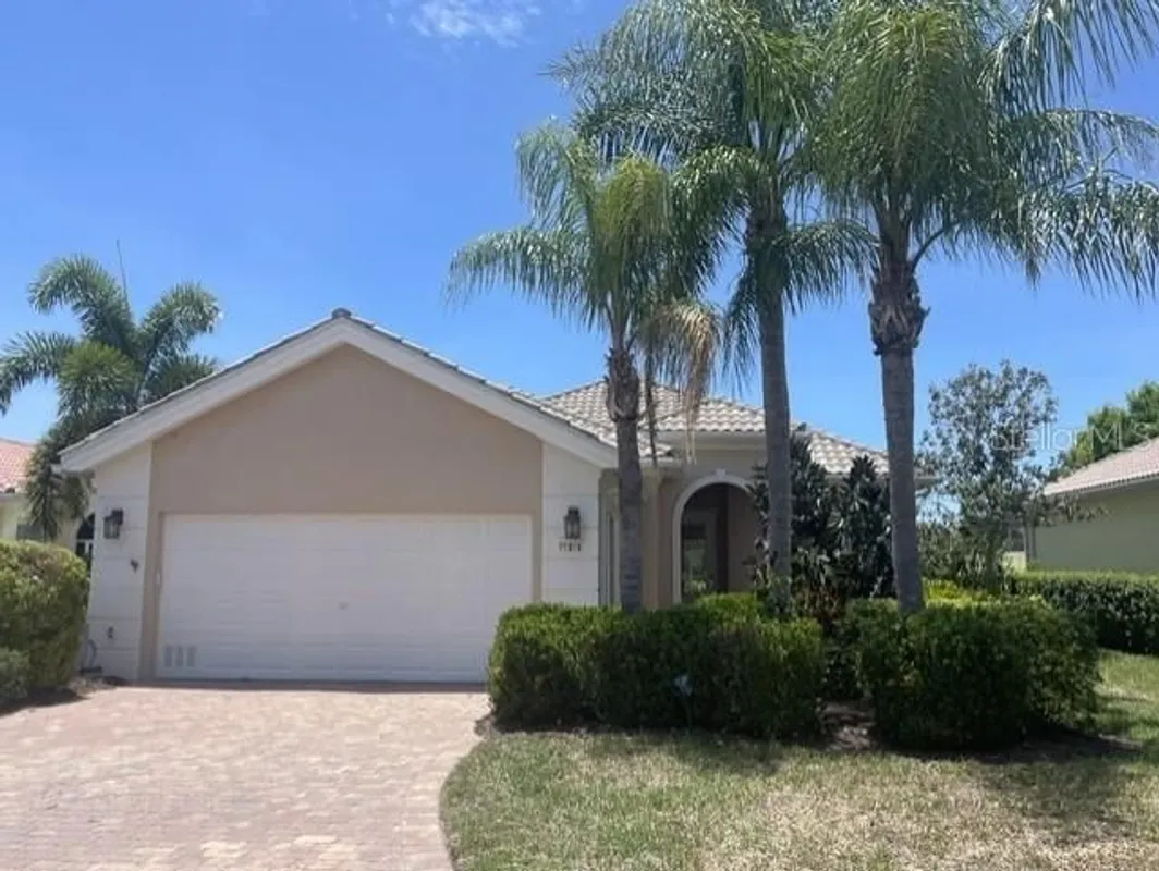 Property Slideshow image 1 of 61 | 11818 fiore ln, Sarasota, FL, 34238