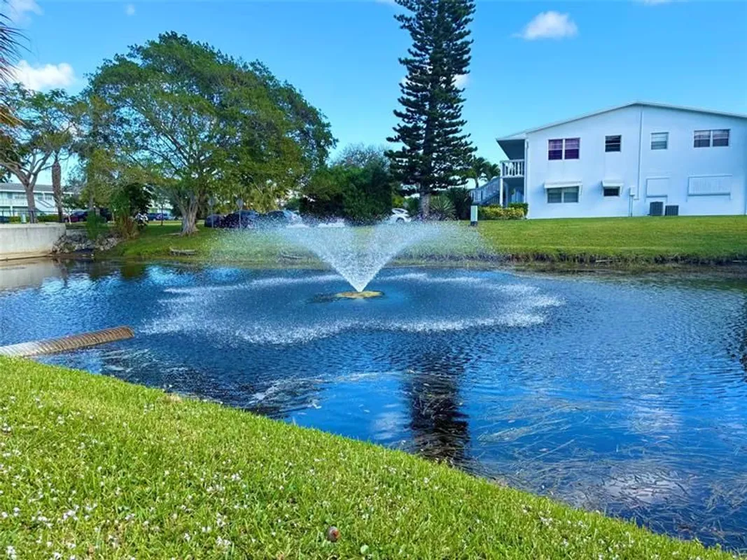 Property Slideshow image 1 of 91 | 1001 newport g # 1001, Deerfield Beach, FL, 33442