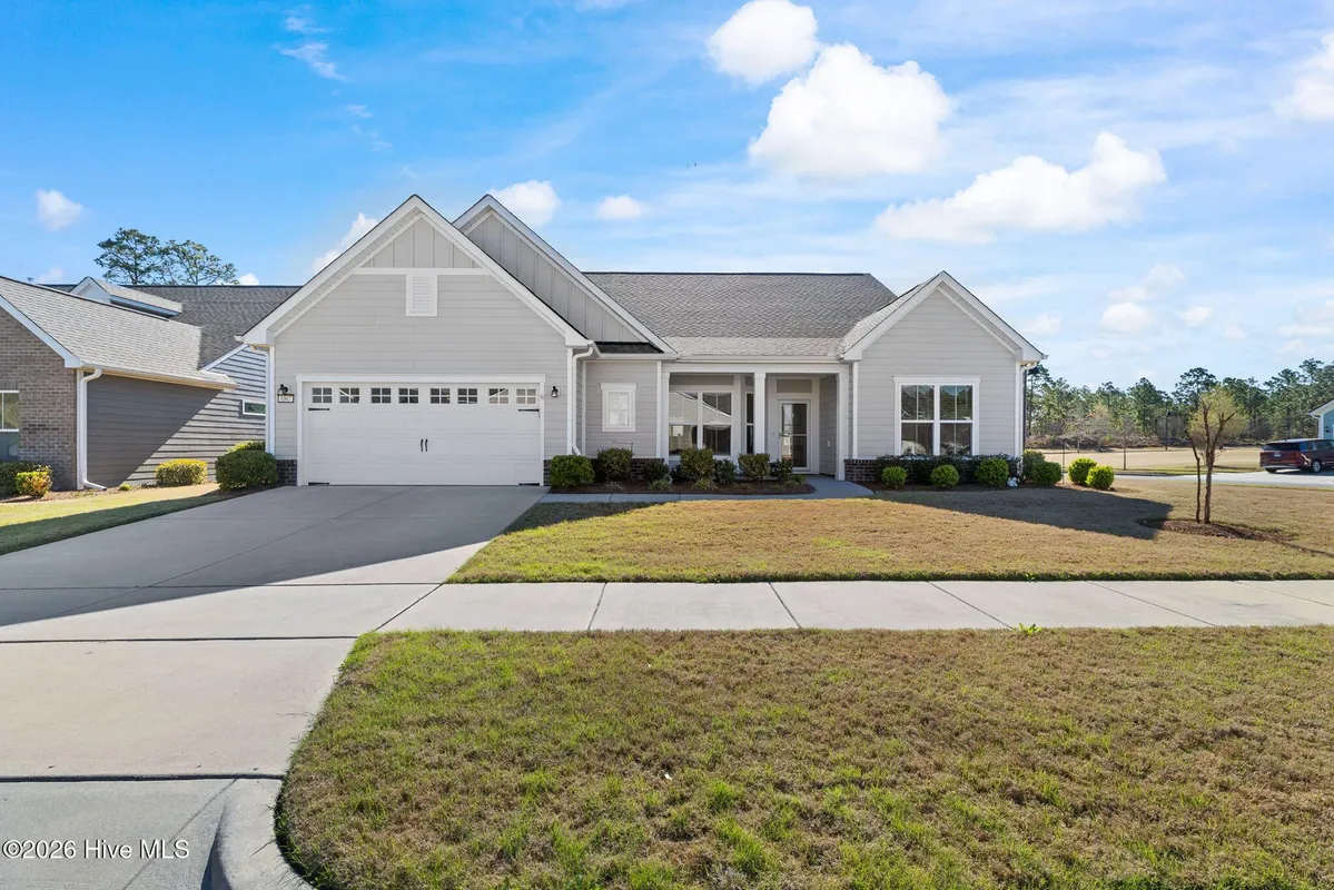 Property Slideshow image 1 of 69 | 1067 broomsedge ter, Wilmington, NC, 28412
