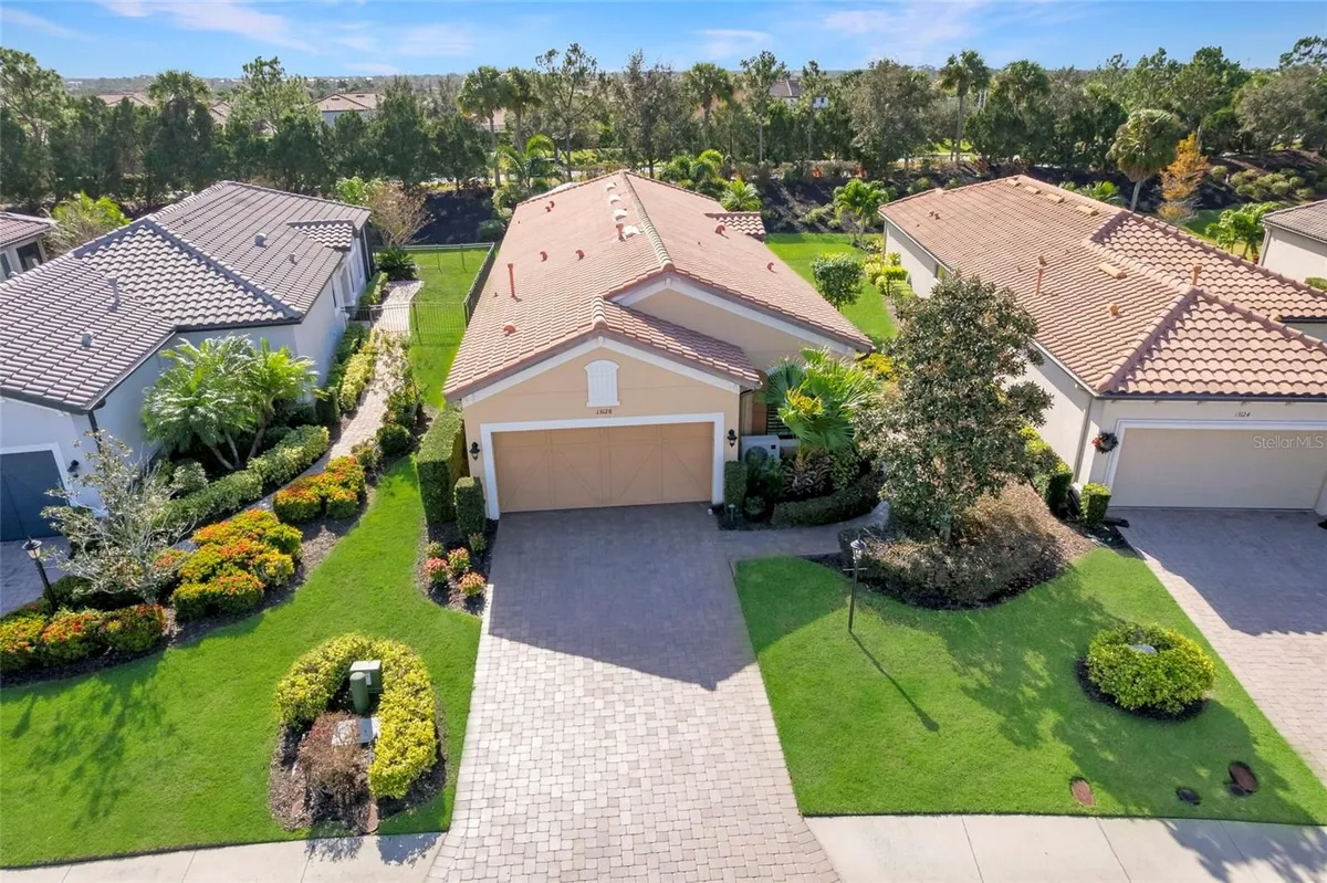 Property Slideshow image 1 of 62 | 13128 torresina ter, Bradenton, FL, 34211