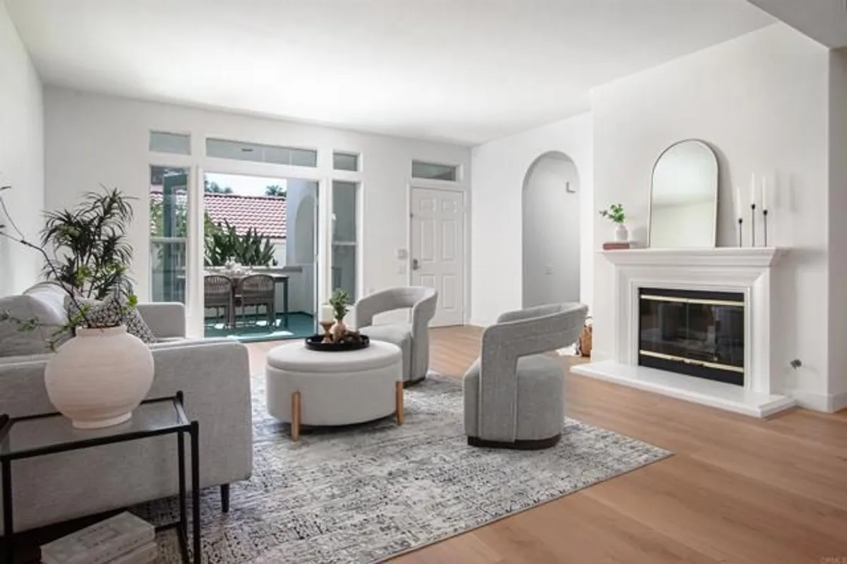 Property Slideshow image 1 of 28 | 3345 genoa way 120, Oceanside, CA, 92056