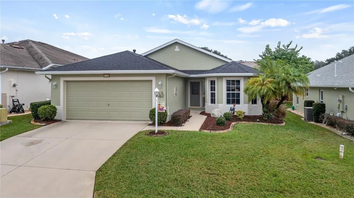 Property Slideshow image 1 of 30 | 21120 lady marion way, Leesburg, FL, 34748