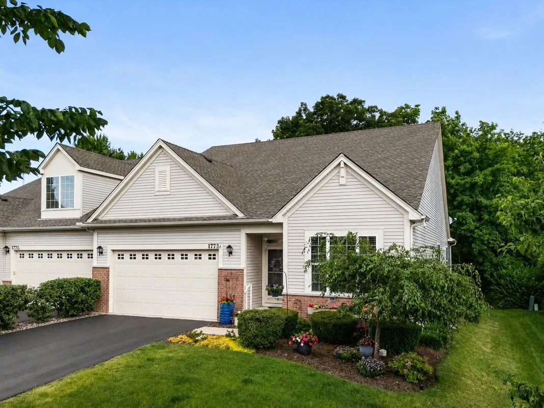 Property Slideshow image 1 of 33 | 1773 beta dr a, Sugar Grove, IL, 60554