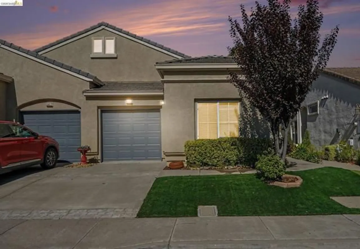 Property Slideshow image 1 of 28 | 473 desert gold ter, Brentwood (Cc), CA, 94513