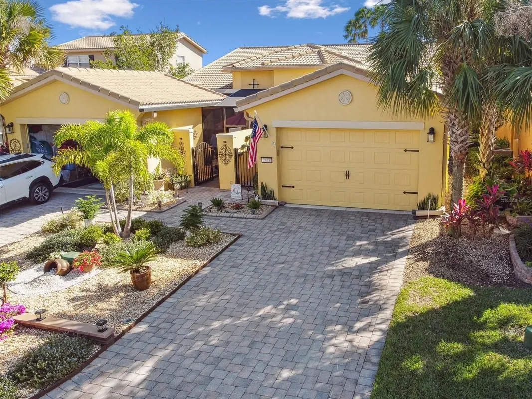 Property Slideshow image 1 of 54 | 2448 palm tree dr, Kissimmee, FL, 34759
