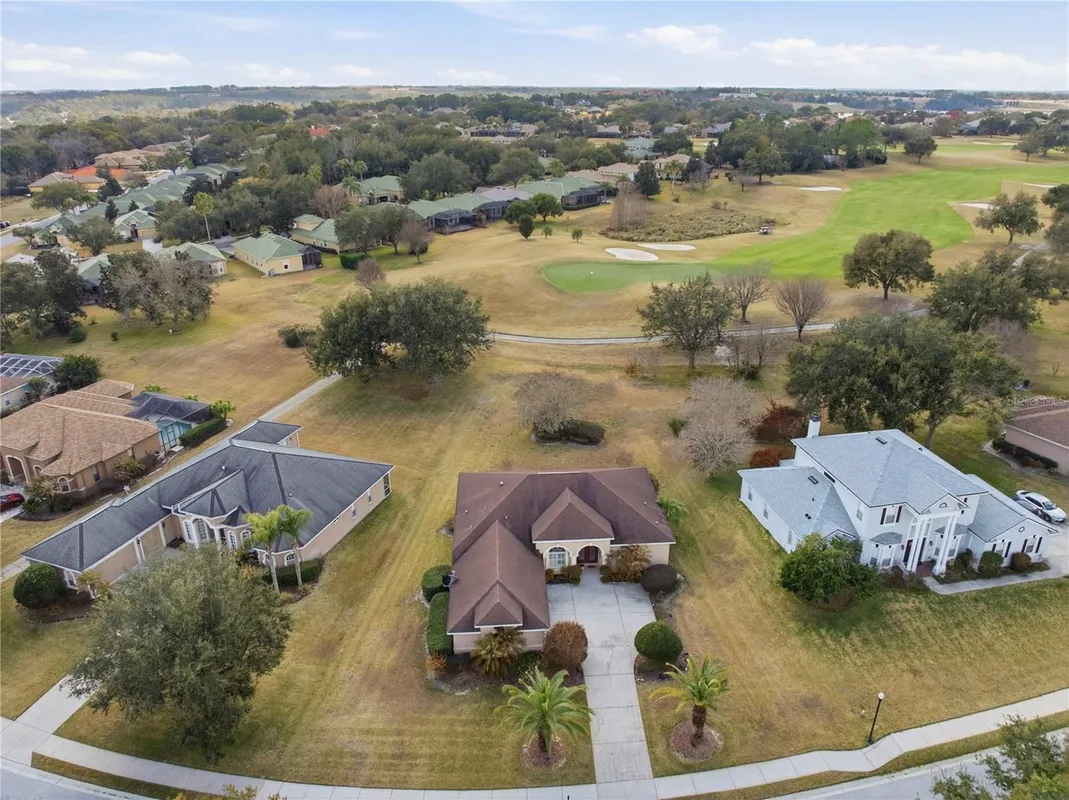 Property Slideshow image 1 of 54 | 13642 thoroughbred dr, Dade City, FL, 33525