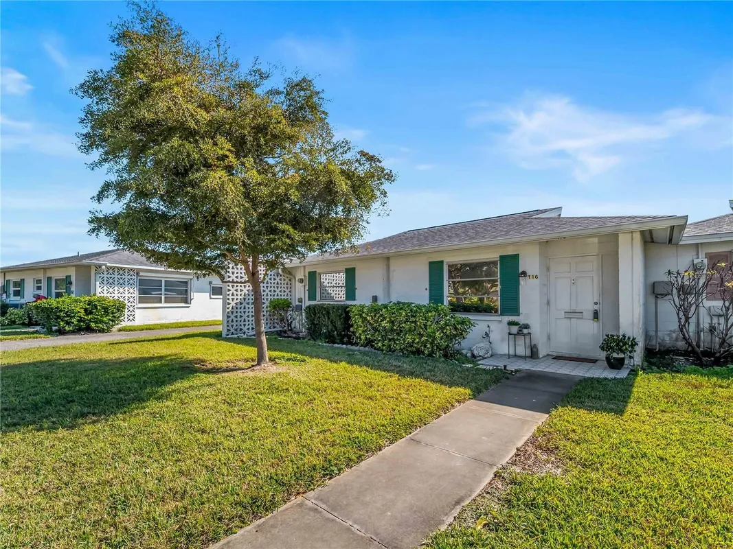 Property Slideshow image 1 of 39 | 116 the corso # 116, Venice, FL, 34285