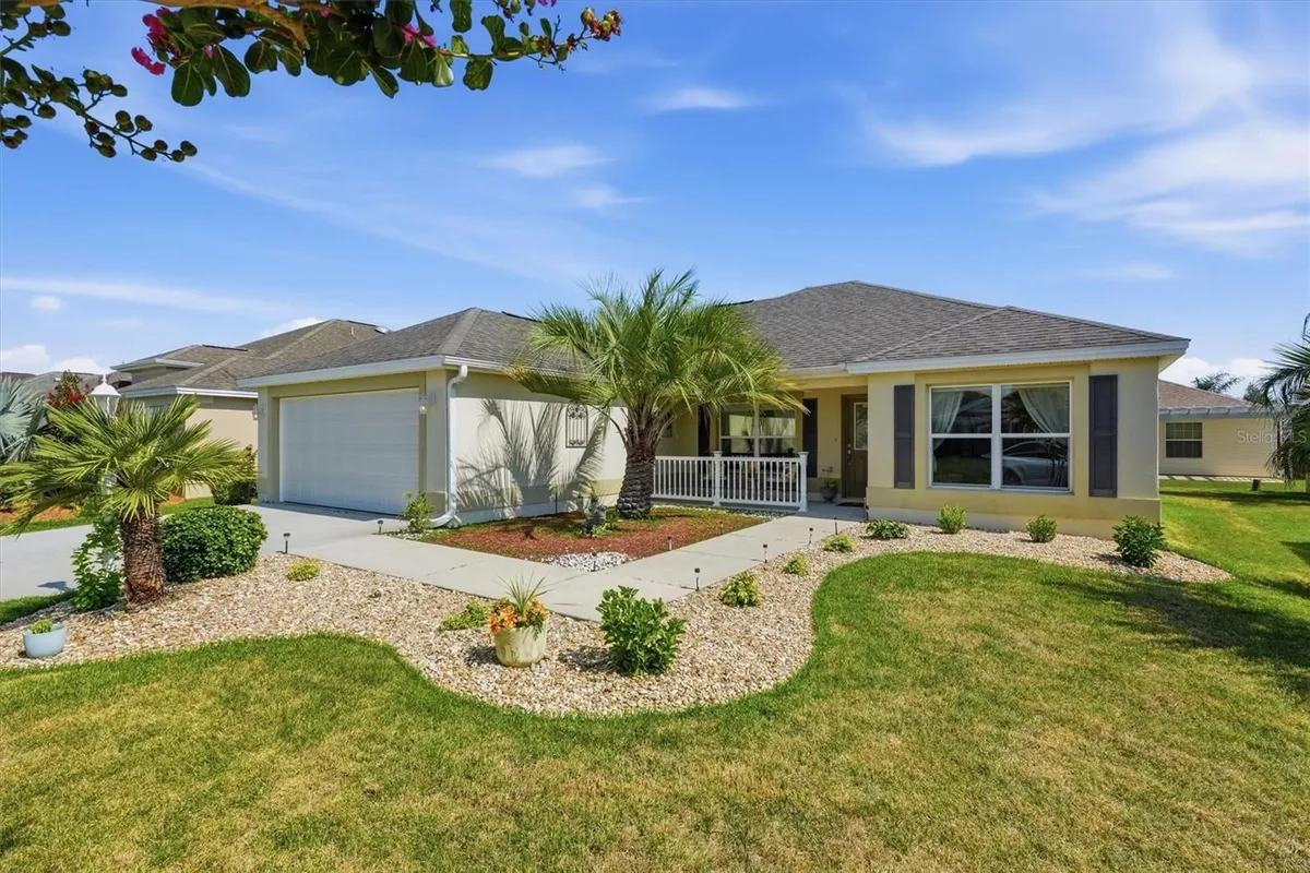 Property Slideshow image 1 of 46 | 2007 yearling way, The Villages, FL, 32163