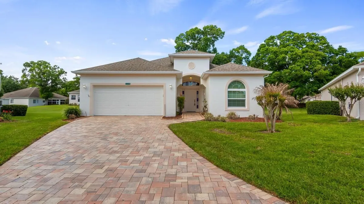 Property Slideshow image 1 of 26 | 2246 belsfield cir, Clermont, FL, 34711