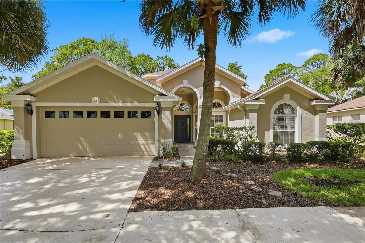 Property Slideshow image 1 of 66 | 42 shinnecock dr, Palm Coast, FL, 32137