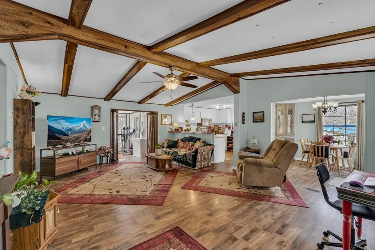 Property Slideshow image 1 of 35 | 329 rugby rd, Crossville, TN, 38558