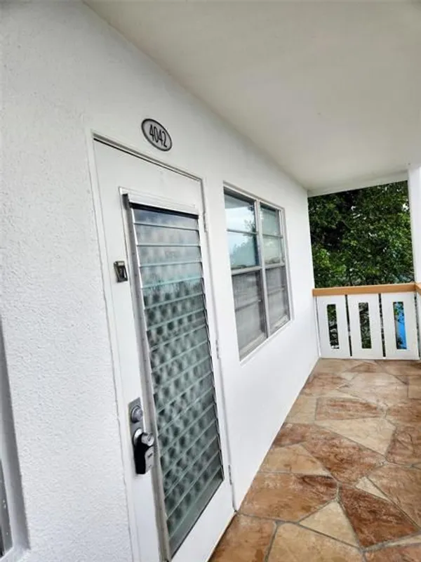 Property Slideshow image 1 of 7 | 4042 lyndhurst j # 4042, Deerfield Beach, FL, 33442