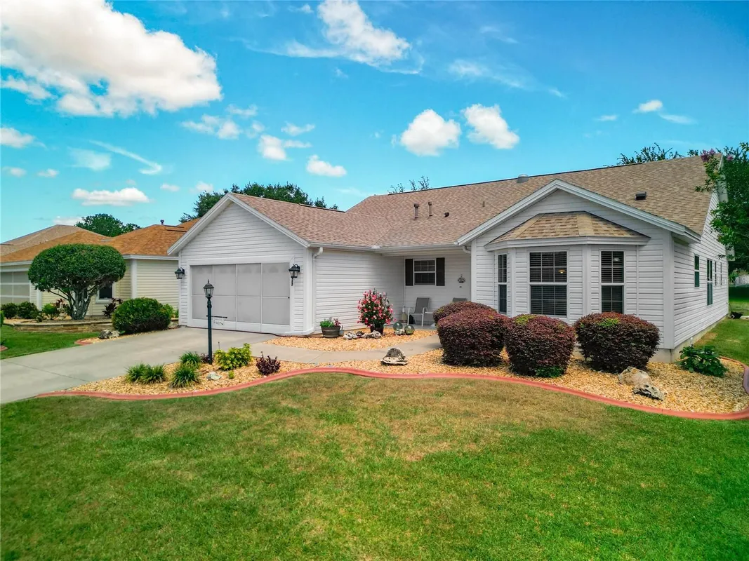 Property Slideshow image 1 of 56 | 8617 se 168th kittredge loop, The Villages, FL, 32162