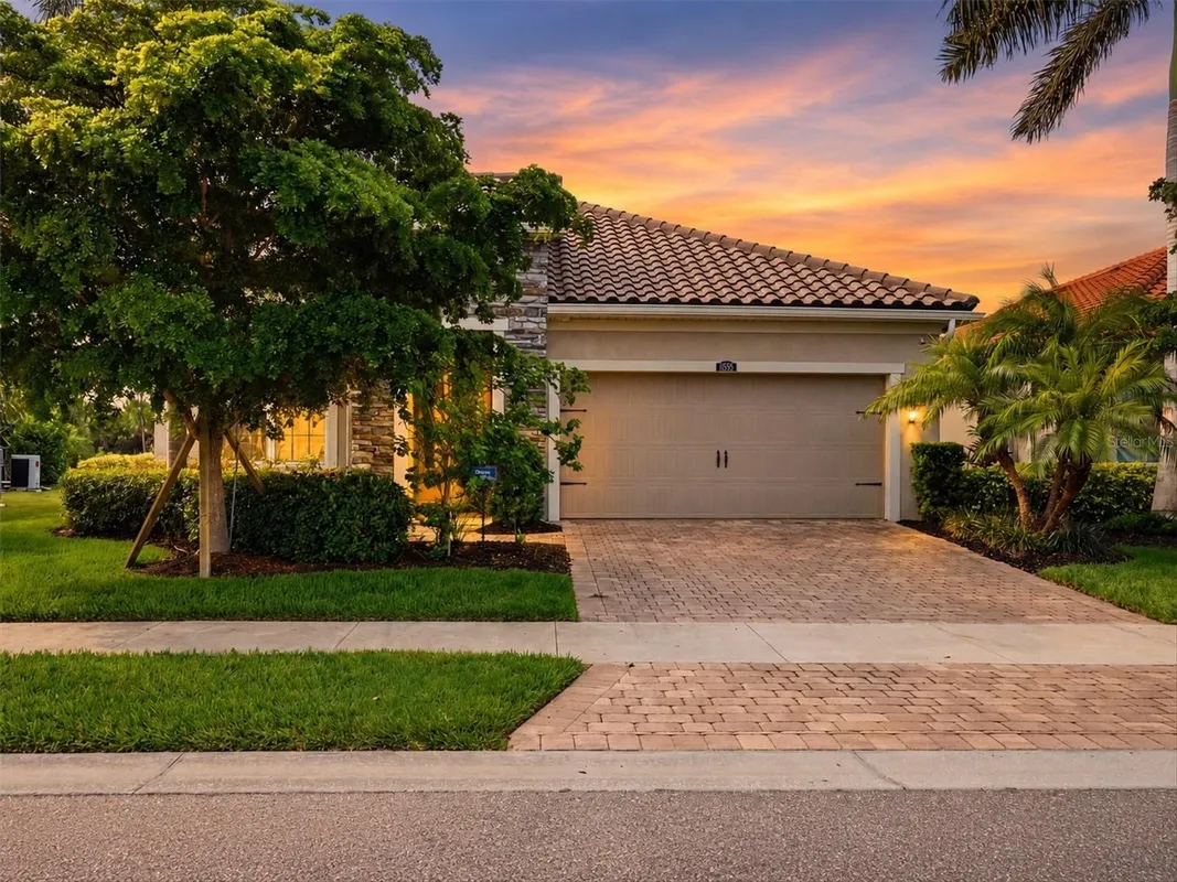 Property Slideshow image 1 of 52 | 11595 renaissance blvd, Venice, FL, 34293