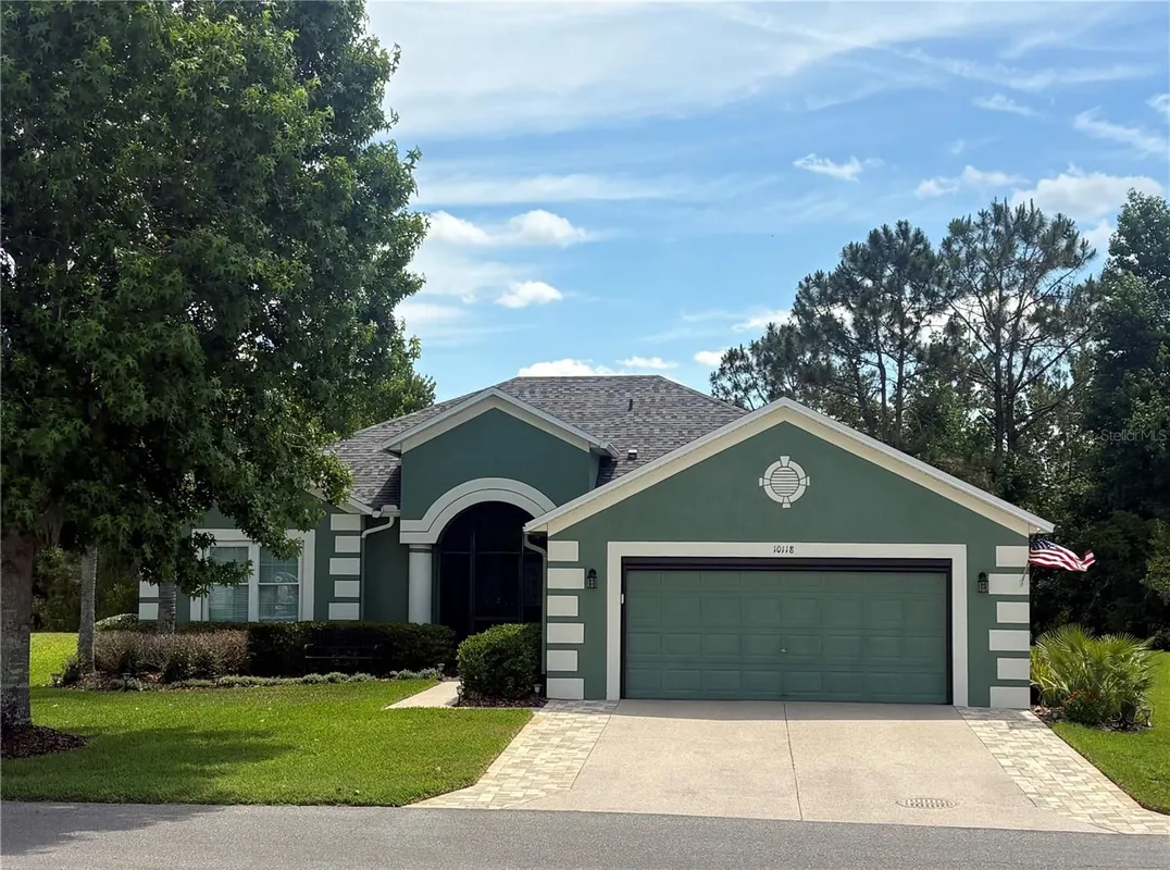 Property Slideshow image 1 of 38 | 10118 cleghorn dr, San Antonio, FL, 33576