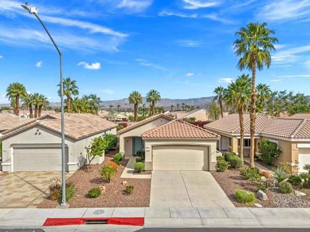 Property Slideshow image 1 of 35 | 78638 hampshire ave, Palm Desert, CA, 92211