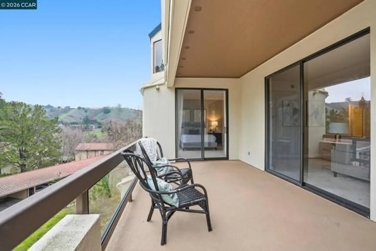 Property Slideshow image 1 of 36 | 1221 avenida sevilla 1b, Walnut Creek, CA, 94595