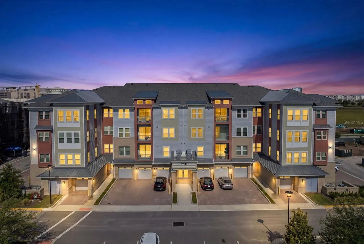 Property Slideshow image 1 of 39 | 7521 laureate blvd 5307, Orlando, FL, 32827