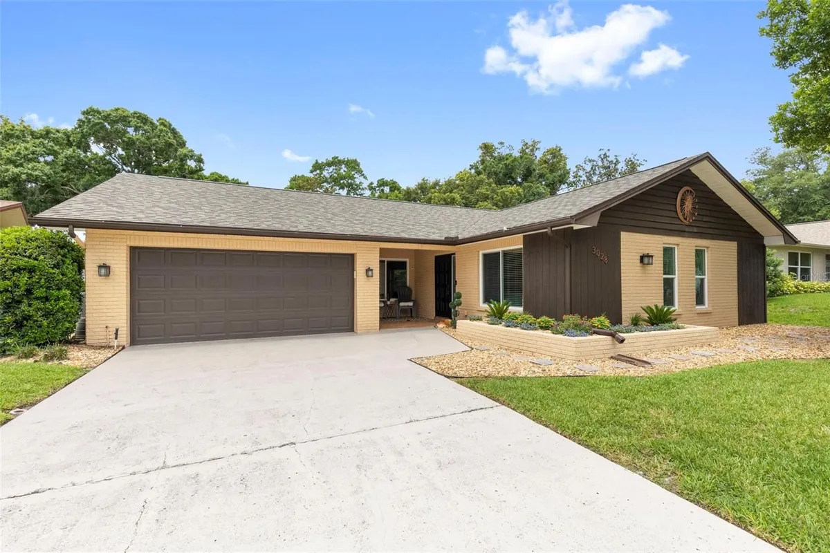 Property Slideshow image 1 of 48 | 3028 gregor ct, Palm Harbor, FL, 34684