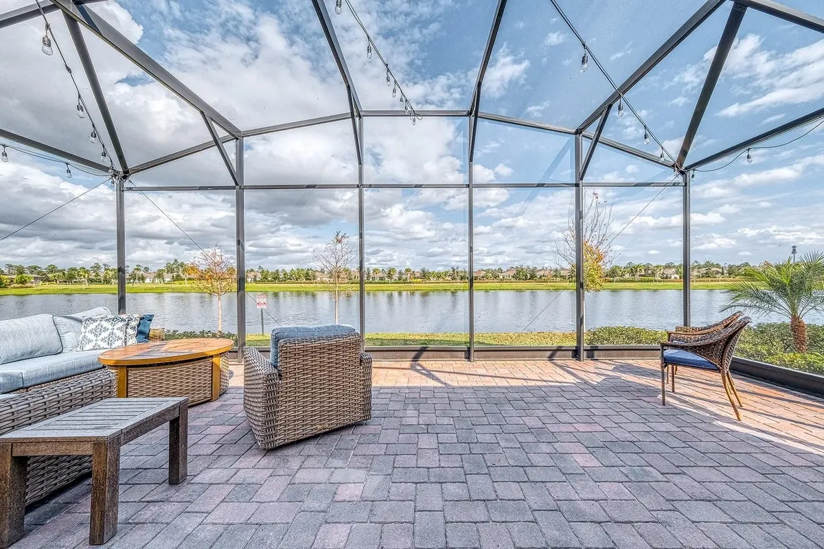 Property Slideshow image 1 of 50 | 2505 cliff way, St Cloud, FL, 34771