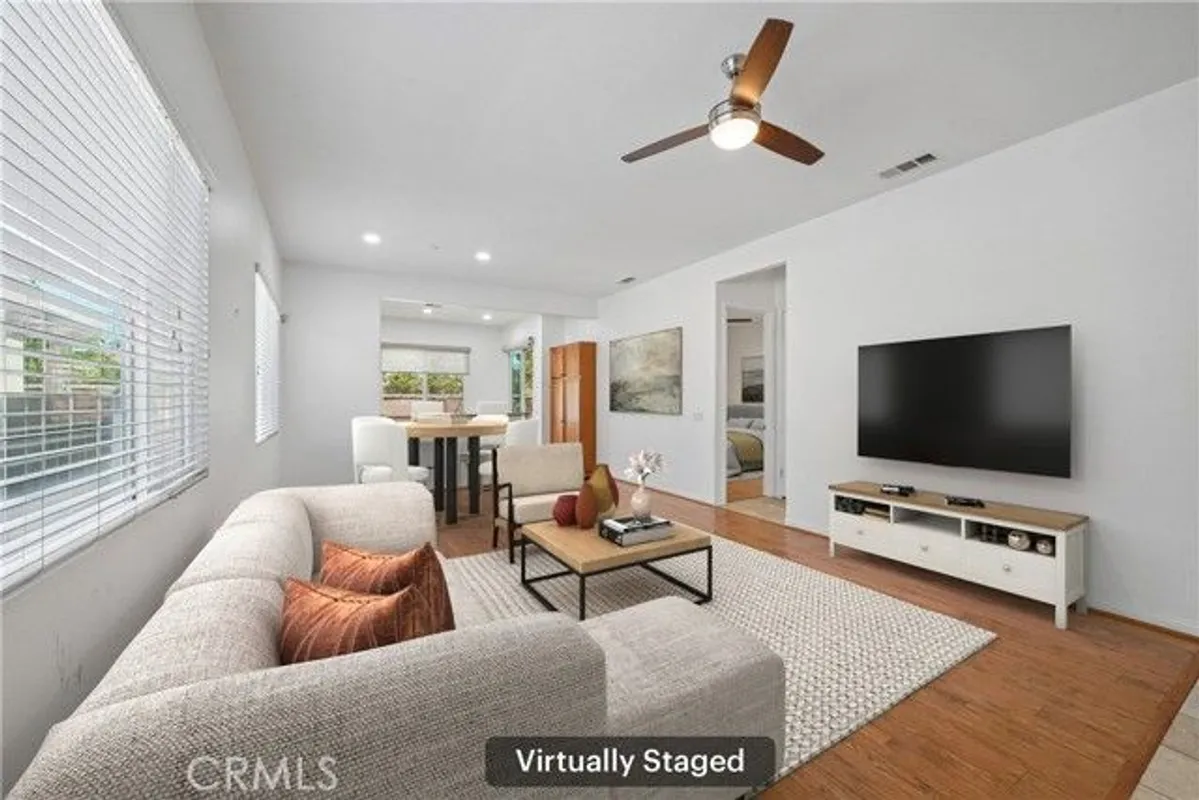 Property Slideshow image 1 of 20 | 10257 wascana ln, Apple Valley, CA, 92308