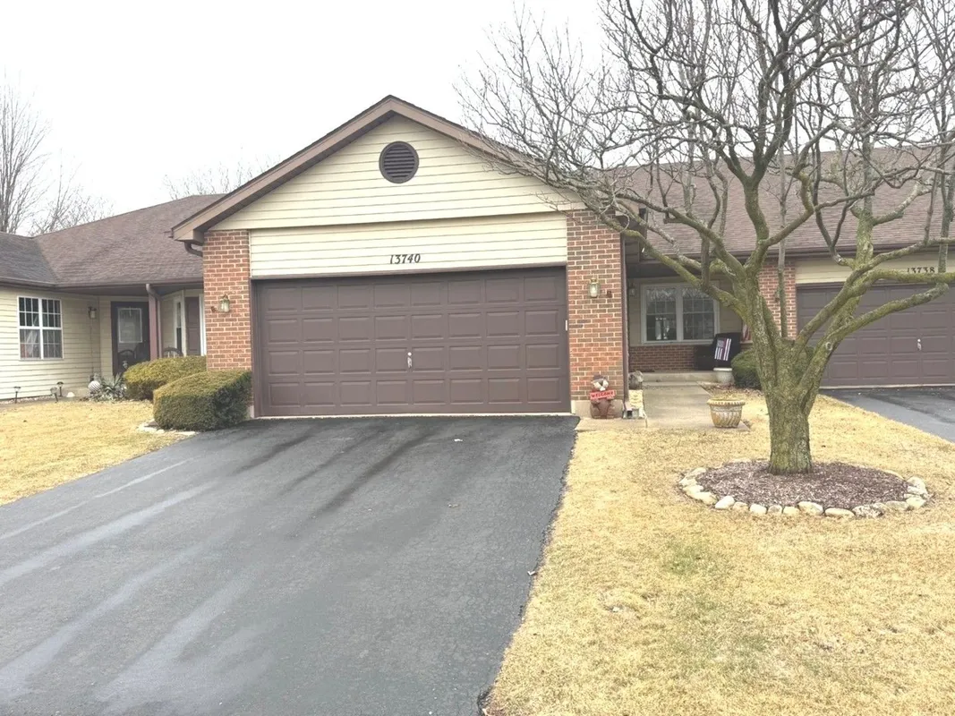 Property Slideshow image 1 of 30 | 13740 s magnolia dr, Plainfield, IL, 60544