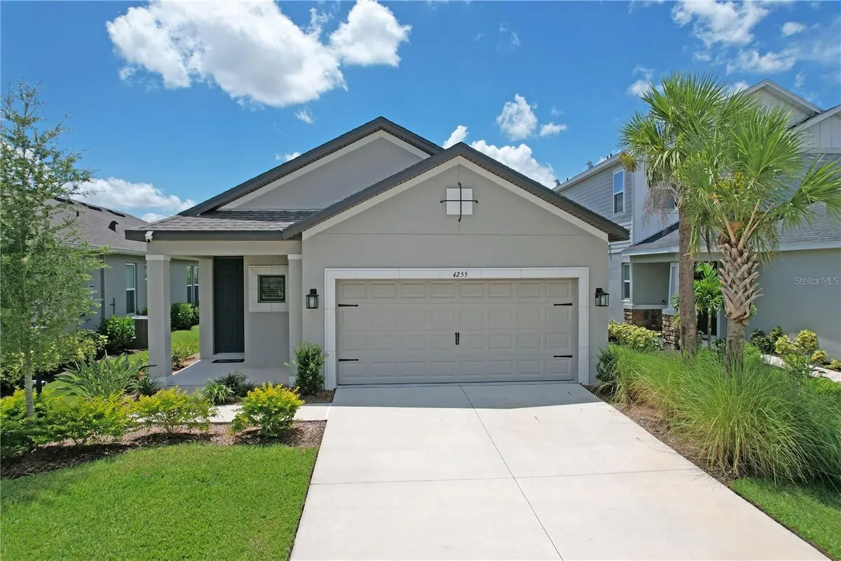 Property Slideshow image 1 of 55 | 4255 pond brook ct, Bradenton, FL, 34211