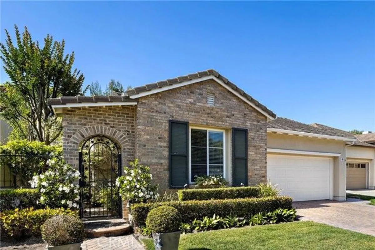 Property Slideshow image 1 of 41 | 18 camino botero, San Clemente, CA, 92673