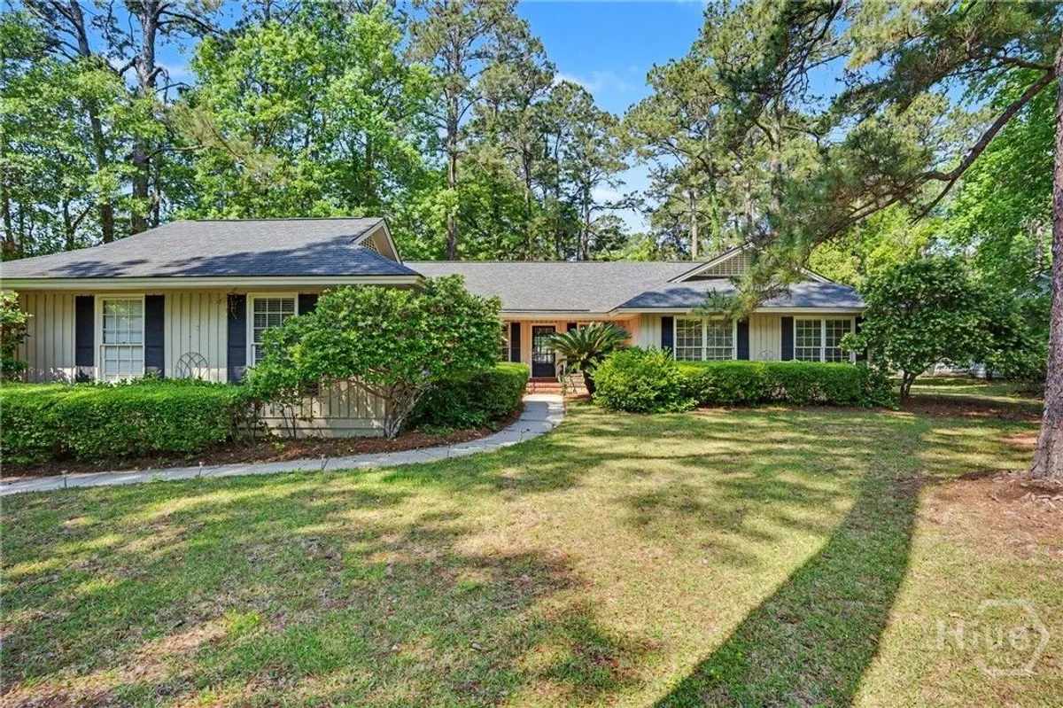 Property Slideshow image 1 of 40 | 1 treutlen ln, Savannah, GA, 31411