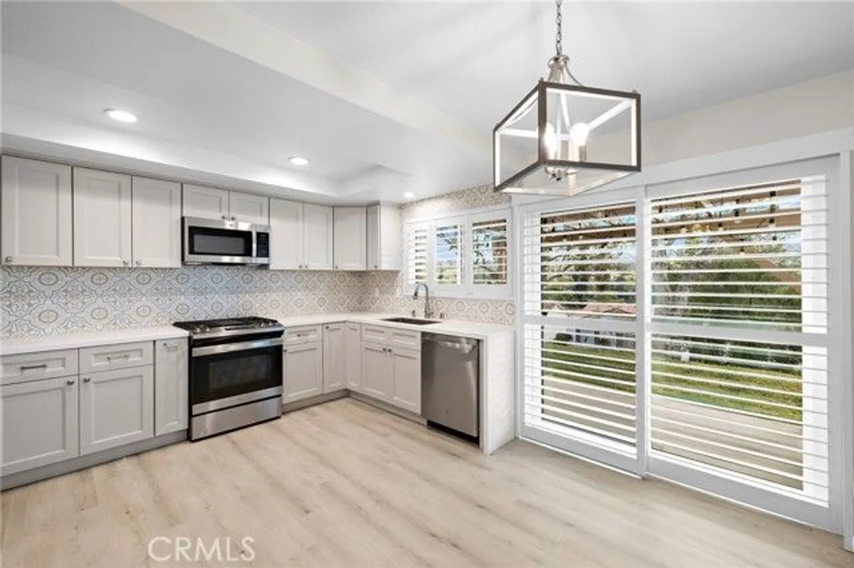 Property Slideshow image 1 of 27 | 28142 via, Mission Viejo, CA, 92692