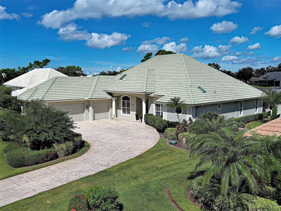 Property Slideshow image 1 of 66 | 431 tremingham way, Venice, FL, 34293