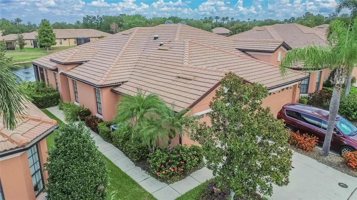 Property Slideshow image 1 of 97 | 132 shell falls dr, Apollo Beach, FL, 33572