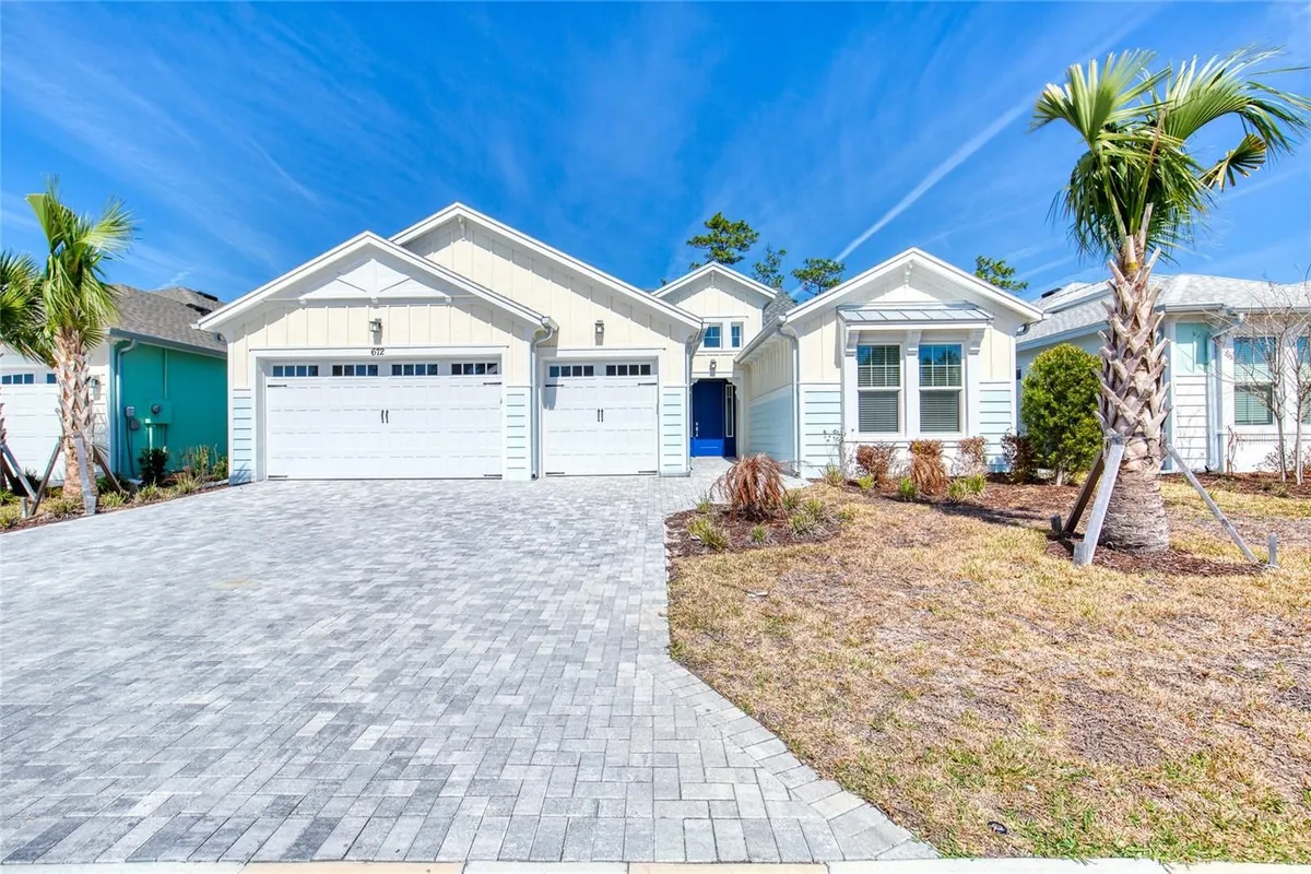Property Slideshow image 1 of 100 | 672 hang loose way, Daytona Beach, FL, 32124