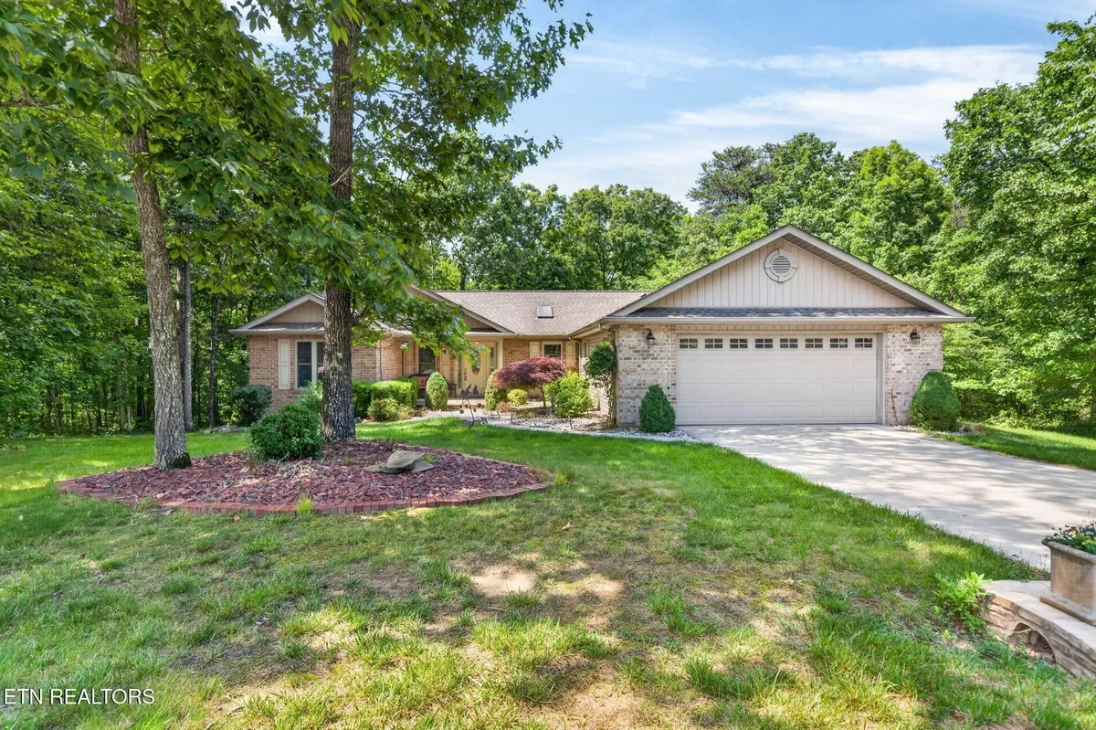 Property Slideshow image 1 of 48 | 657 lakeview dr, Crossville, TN, 38558